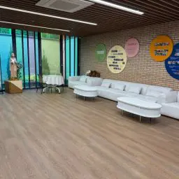 KakaoTalk_20250515_102650940_11-256x256.jpg
